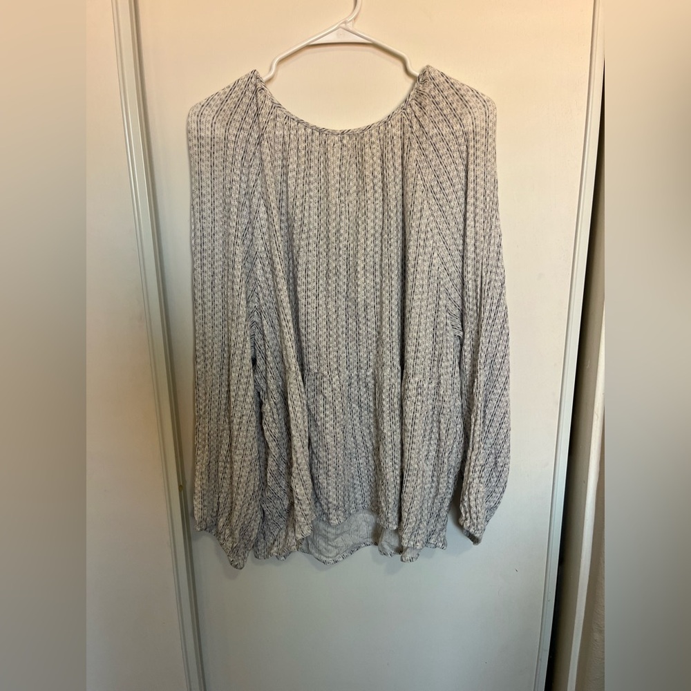 Old Navy Navy Blue Long Sleeve Stretch Pullover Tie Front Knit Top Size XXL boho - Picture 5 of 6